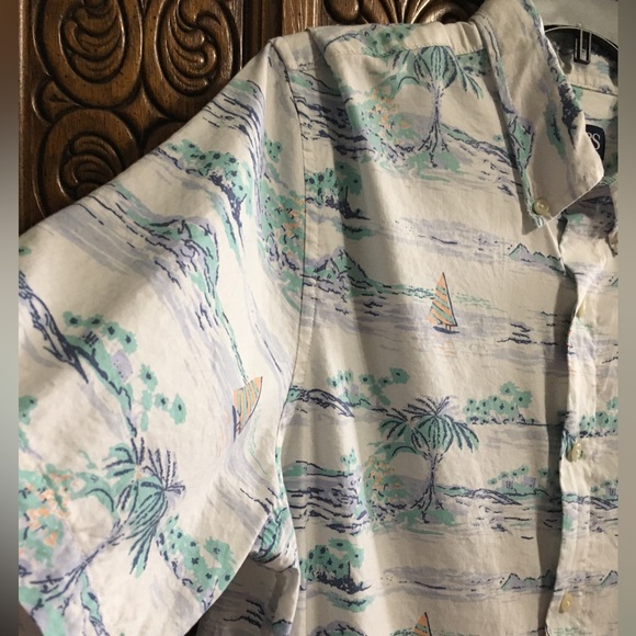 Mens Sailboat Button down and collar shirt. - Picture 7 of 14